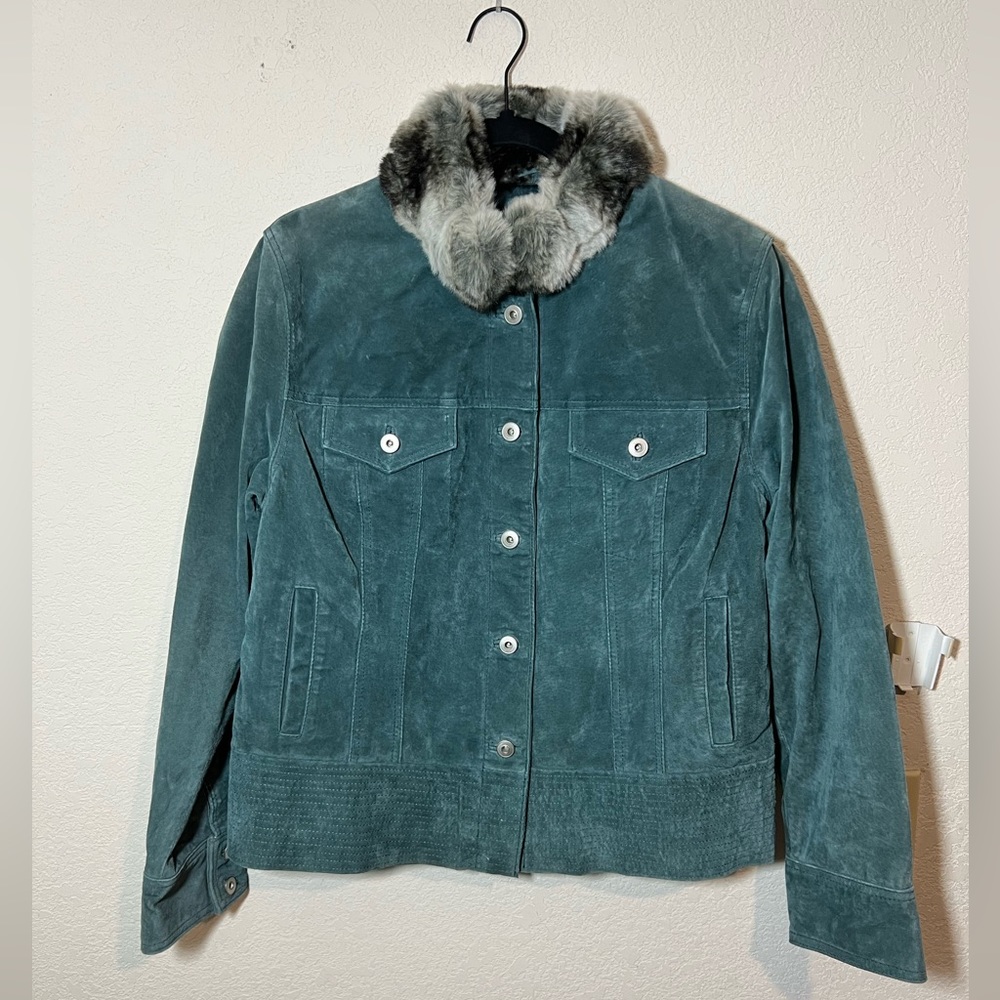 Women’s Terry Lewis faux fur leather suede green button up jacket